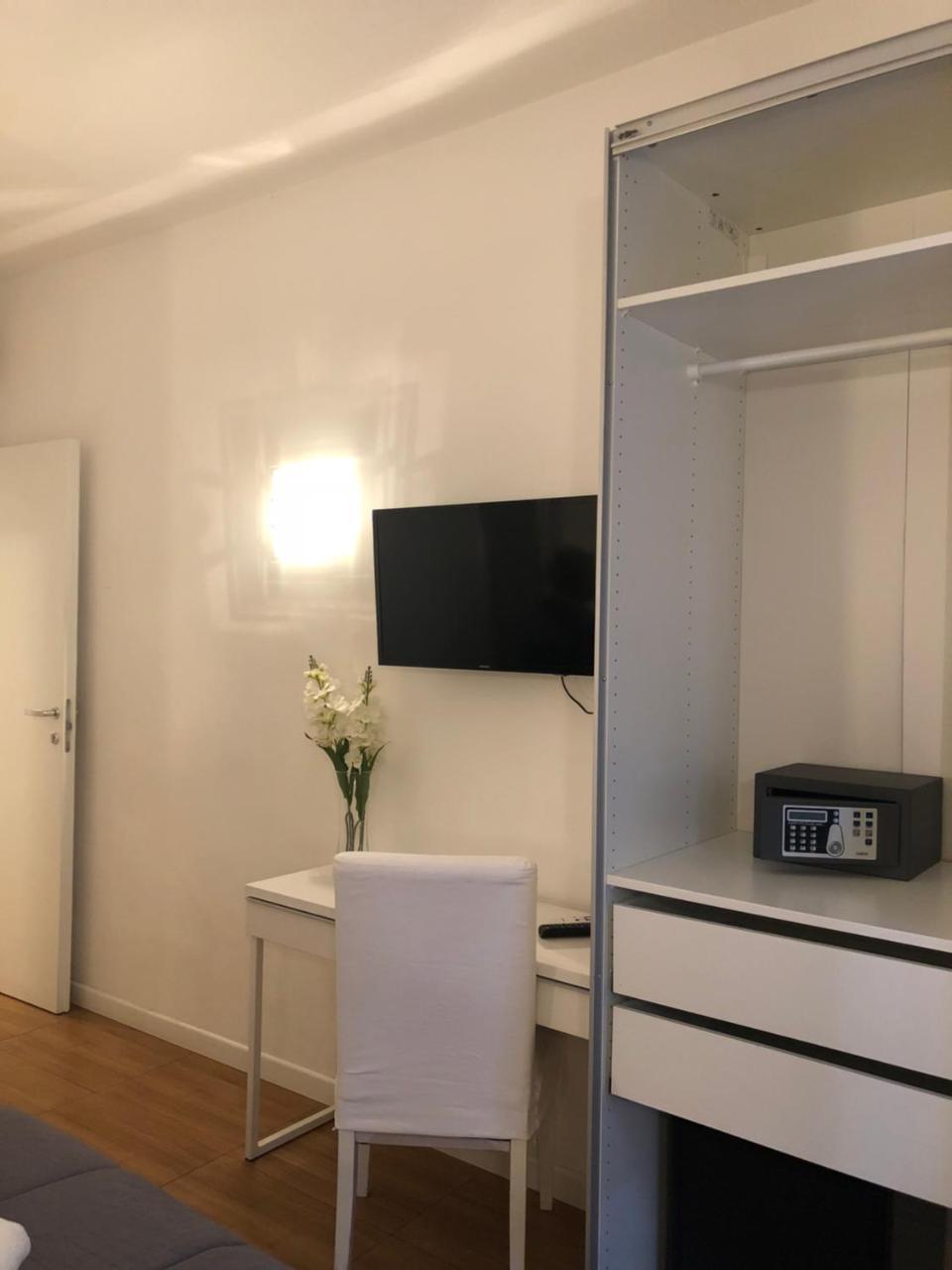 Residenza Giulia al Colosseo Roma Exterior foto